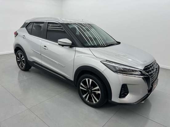 NISSAN-KICKS-2023