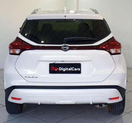 NISSAN-KICKS-2024