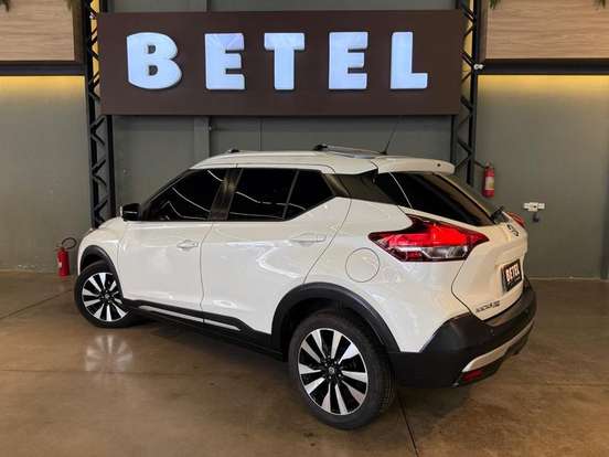 NISSAN-KICKS-2016