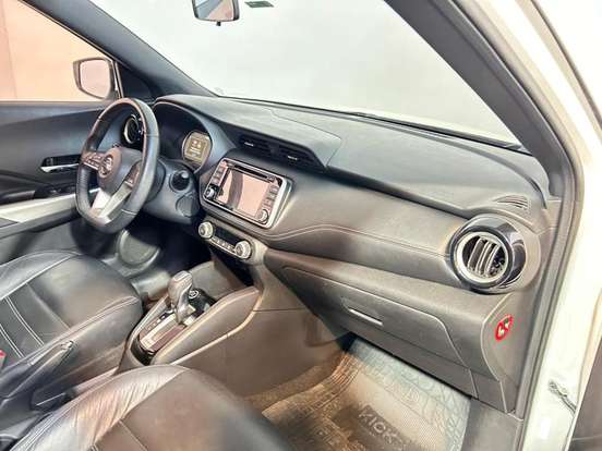 NISSAN-KICKS-2018