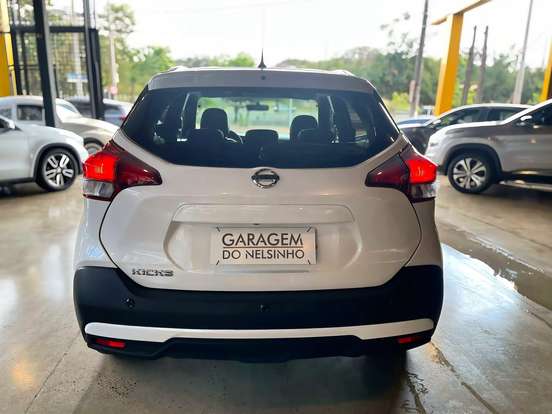 NISSAN-KICKS-2019