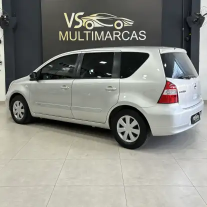 NISSAN-LIVINA-2012