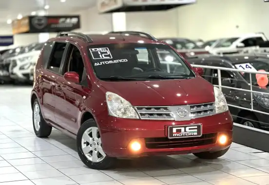 NISSAN-LIVINA-2011
