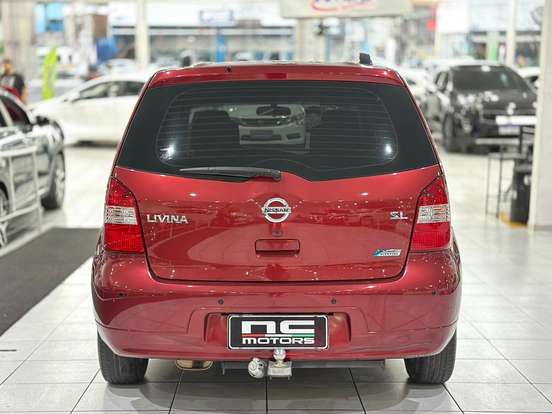 NISSAN-LIVINA-1.8 SL 16V FLEX 4P AUTOMÁTICO NISSAN-LIVINA-2011