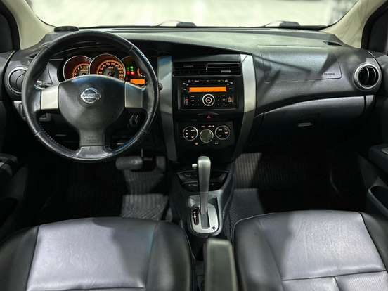NISSAN-LIVINA-1.8 SL 16V FLEX 4P AUTOMÁTICO NISSAN-LIVINA-2011