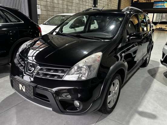 NISSAN-LIVINA-1.8 SL X-GEAR 16V FLEX 4P AUTOMÁTICO NISSAN-LIVINA-2013