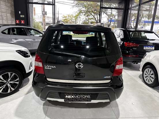 NISSAN-LIVINA-1.8 SL X-GEAR 16V FLEX 4P AUTOMÁTICO NISSAN-LIVINA-2013