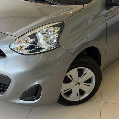 NISSAN-MARCH-2015