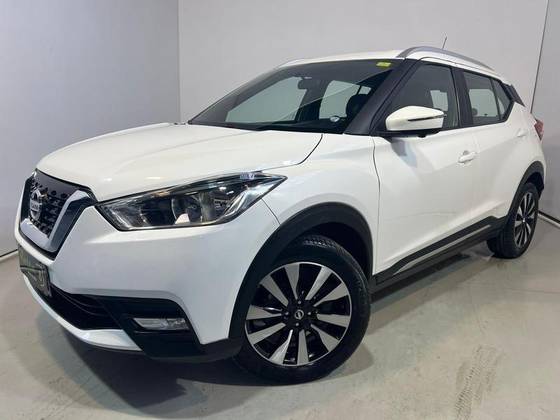 NISSAN MARCH 1.6 SL 16V FLEX 4P XTRONIC