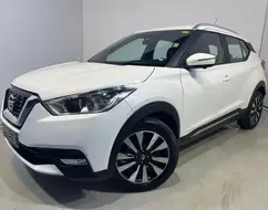 NISSAN MARCH 1.6 SL 16V FLEX 4P XTRONIC NISSAN MARCH 1.6 SL 16V FLEX 4P XTRONIC