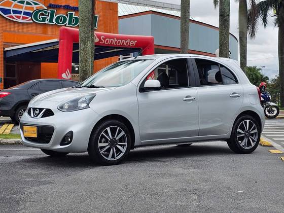 NISSAN MARCH 1.6 SL 16V FLEXSTART 4P XTRONIC