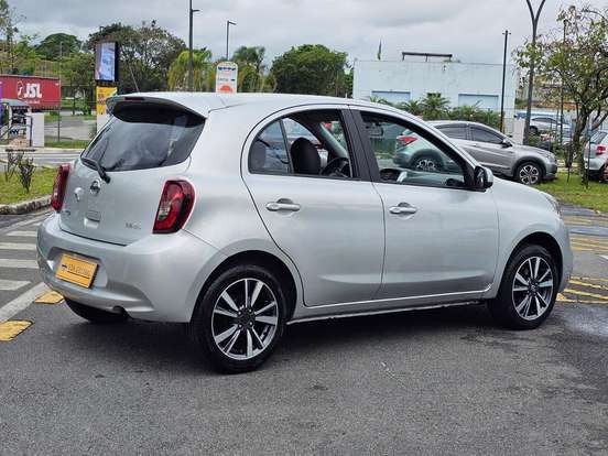 NISSAN-MARCH-2019