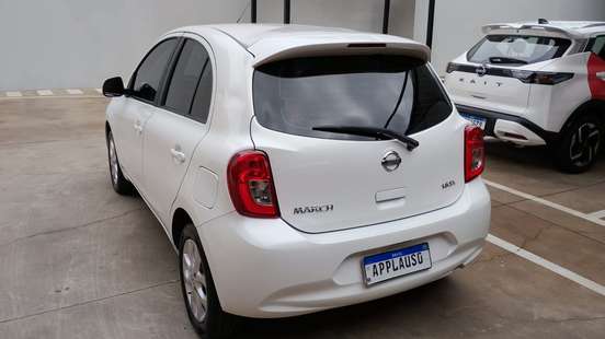 NISSAN-MARCH-1.6 SV 16V FLEXSTART 4P MANUAL NISSAN-MARCH-2019