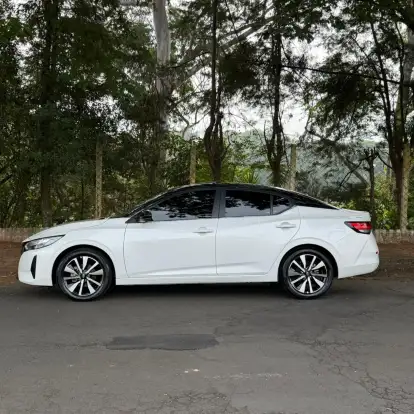 NISSAN-SENTRA-2024