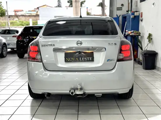 NISSAN-SENTRA-2009