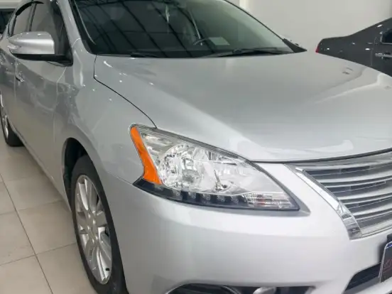 NISSAN-SENTRA-2.0 SL 16V FLEX 4P AUTOMÁTICO NISSAN-SENTRA-2013