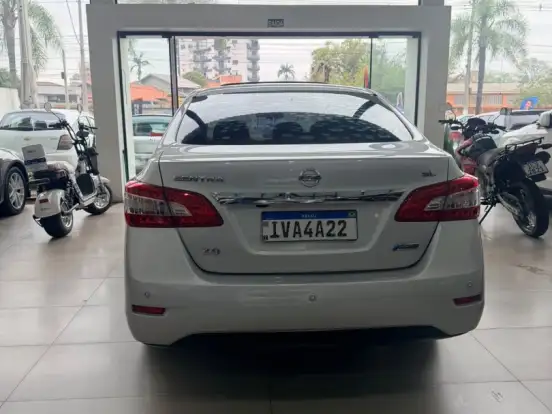 NISSAN-SENTRA-2.0 SL 16V FLEX 4P AUTOMÁTICO NISSAN-SENTRA-2013