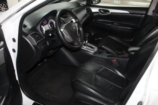 NISSAN-SENTRA-2014
