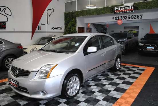 NISSAN-SENTRA-2011