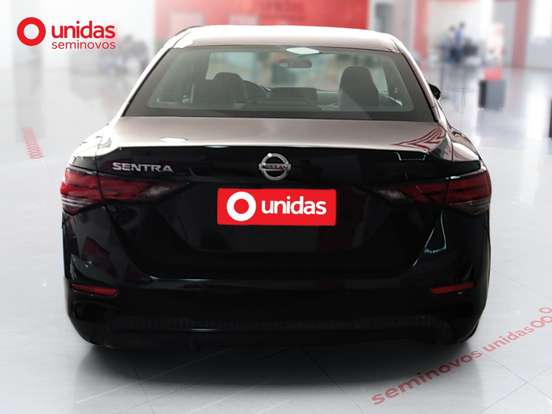 NISSAN-SENTRA-2023