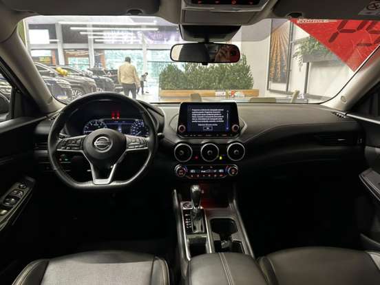 NISSAN-SENTRA-2023
