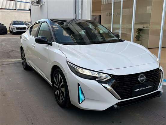 NISSAN-SENTRA-2024