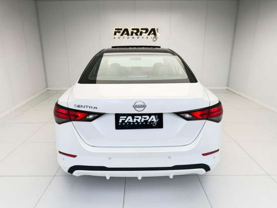 NISSAN-SENTRA-2024