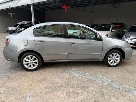 NISSAN-SENTRA-2.0 S 16V FLEX 4P AUTOMÁTICO NISSAN-SENTRA-2012