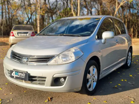 NISSAN TIIDA 1.8 SL 16V FLEX 4P MANUAL