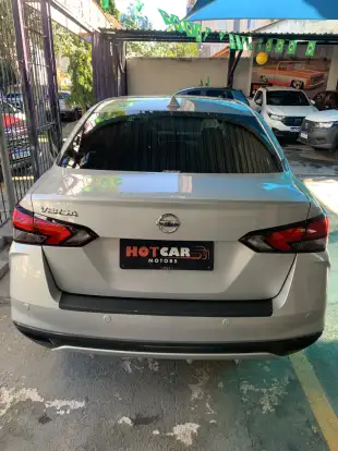 NISSAN-VERSA-2023