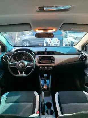 NISSAN-VERSA-2023