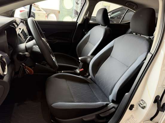 NISSAN-VERSA-2024