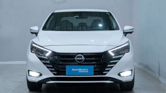 NISSAN-VERSA-2025