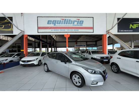 NISSAN-VERSA-2023