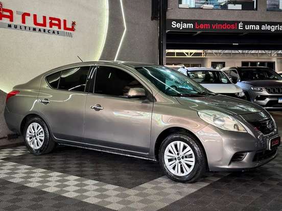 NISSAN-VERSA-2013