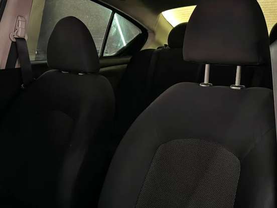 NISSAN-VERSA-1.6 16V FLEX SV 4P MANUAL NISSAN-VERSA-2013