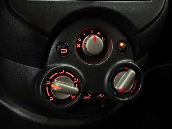 NISSAN-VERSA-1.6 16V FLEX SV 4P MANUAL NISSAN-VERSA-2013