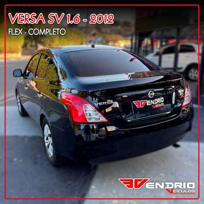 NISSAN-VERSA-2011