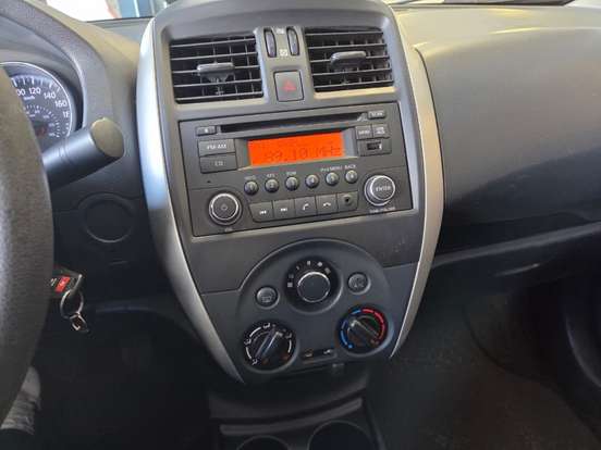 NISSAN-VERSA-1.6 16V FLEX SV 4P MANUAL NISSAN-VERSA-2017