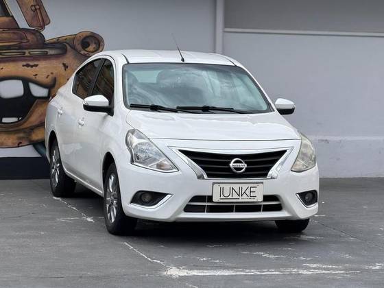 NISSAN VERSA 1.6 16V FLEXSTART SV 4P XTRONIC