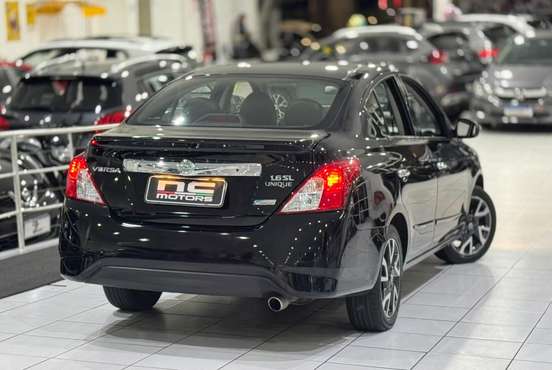 NISSAN-VERSA-2016