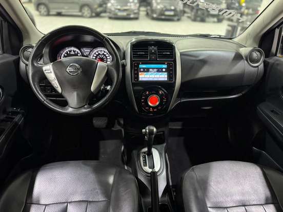 NISSAN-VERSA-2016