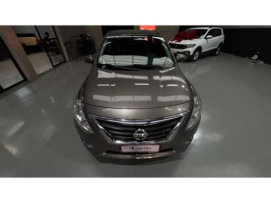 NISSAN-VERSA-1.6 16V FLEXSTART UNIQUE 4P XTRONIC NISSAN-VERSA-2017