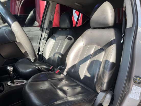 NISSAN-VERSA-1.6 16V FLEXSTART UNIQUE 4P XTRONIC NISSAN-VERSA-2016