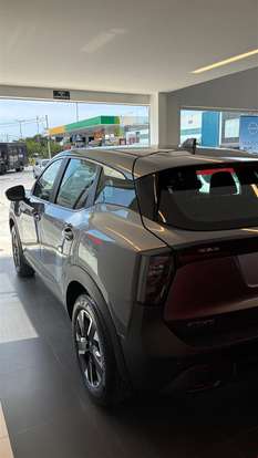 NISSAN-KICKS-2025
