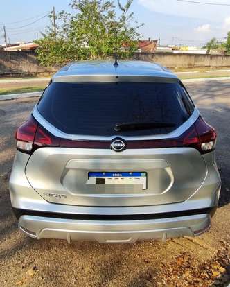 NISSAN-KICKS-2023