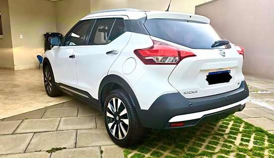 NISSAN-KICKS-2019