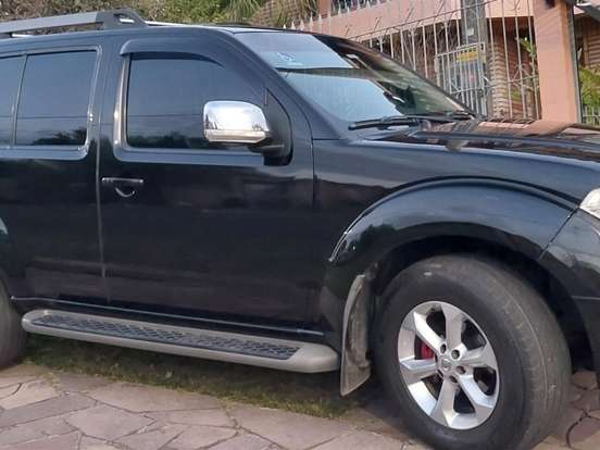NISSAN-PATHFINDER-2.5 LE 4X4 TURBO INTERCOOLER DIESEL 4P AUTOMÁTICO NISSAN-PATHFINDER-2007