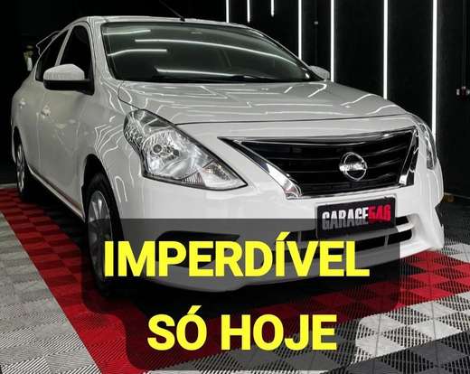 NISSAN-VERSA-2019