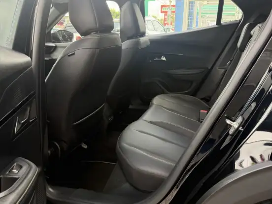PEUGEOT-2008-1.0 TURBO 200 FLEX GT CVT PEUGEOT-2008-2024